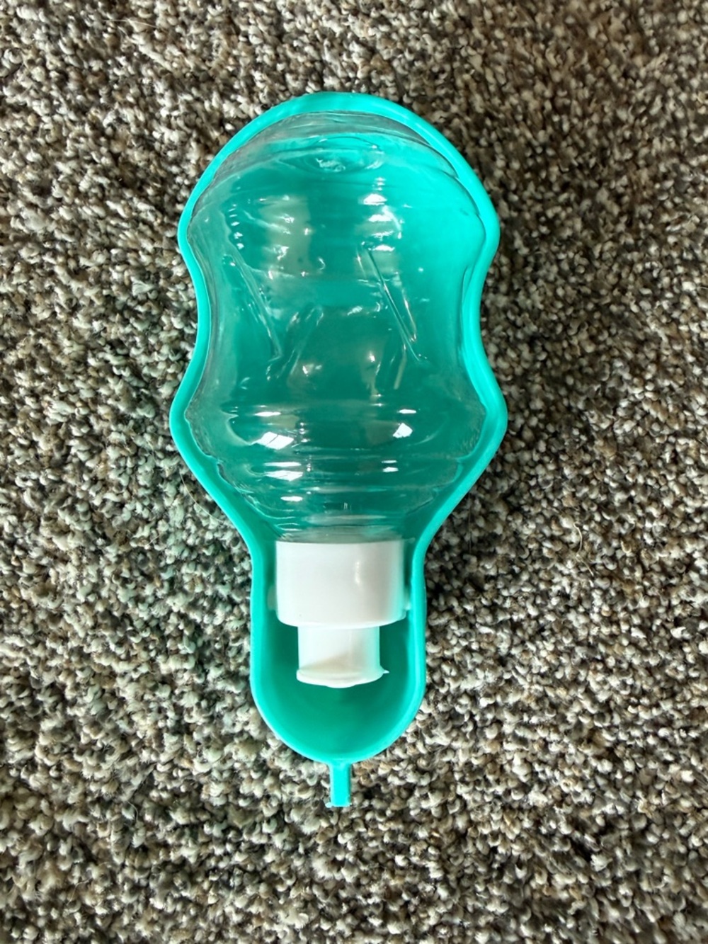 Pet/Dog portable water dispenser / travel water bottle